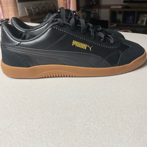 Puma Men's Black Sneakers with Gold Accents - Picture 11 of 11